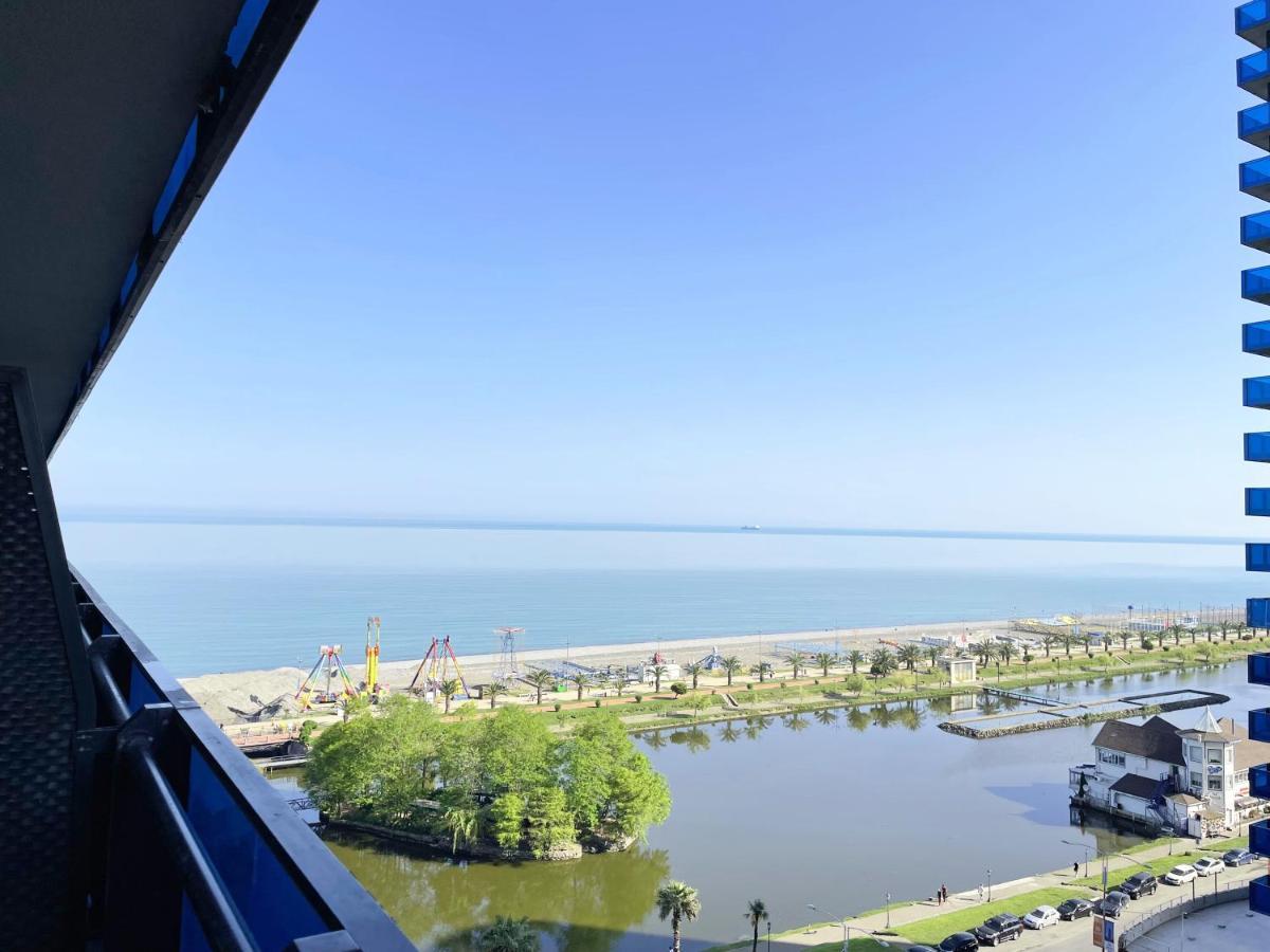 Orbi City Sea View Apartment Batumi Exterior photo